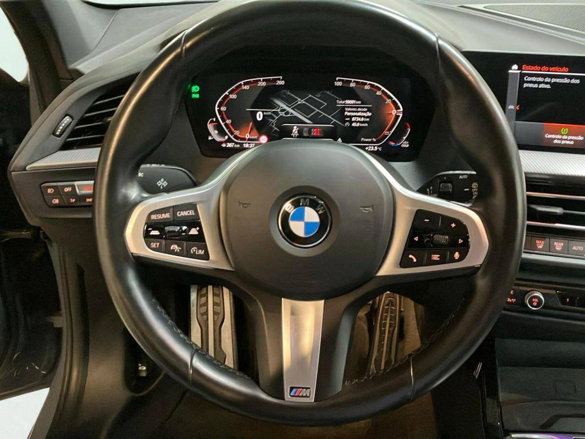 bmw-serie-1-2024-gasolina-1499cc