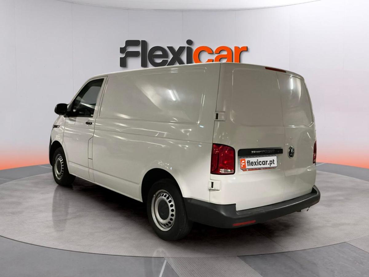 volkswagen-transporter-2021-diesel-1996cc