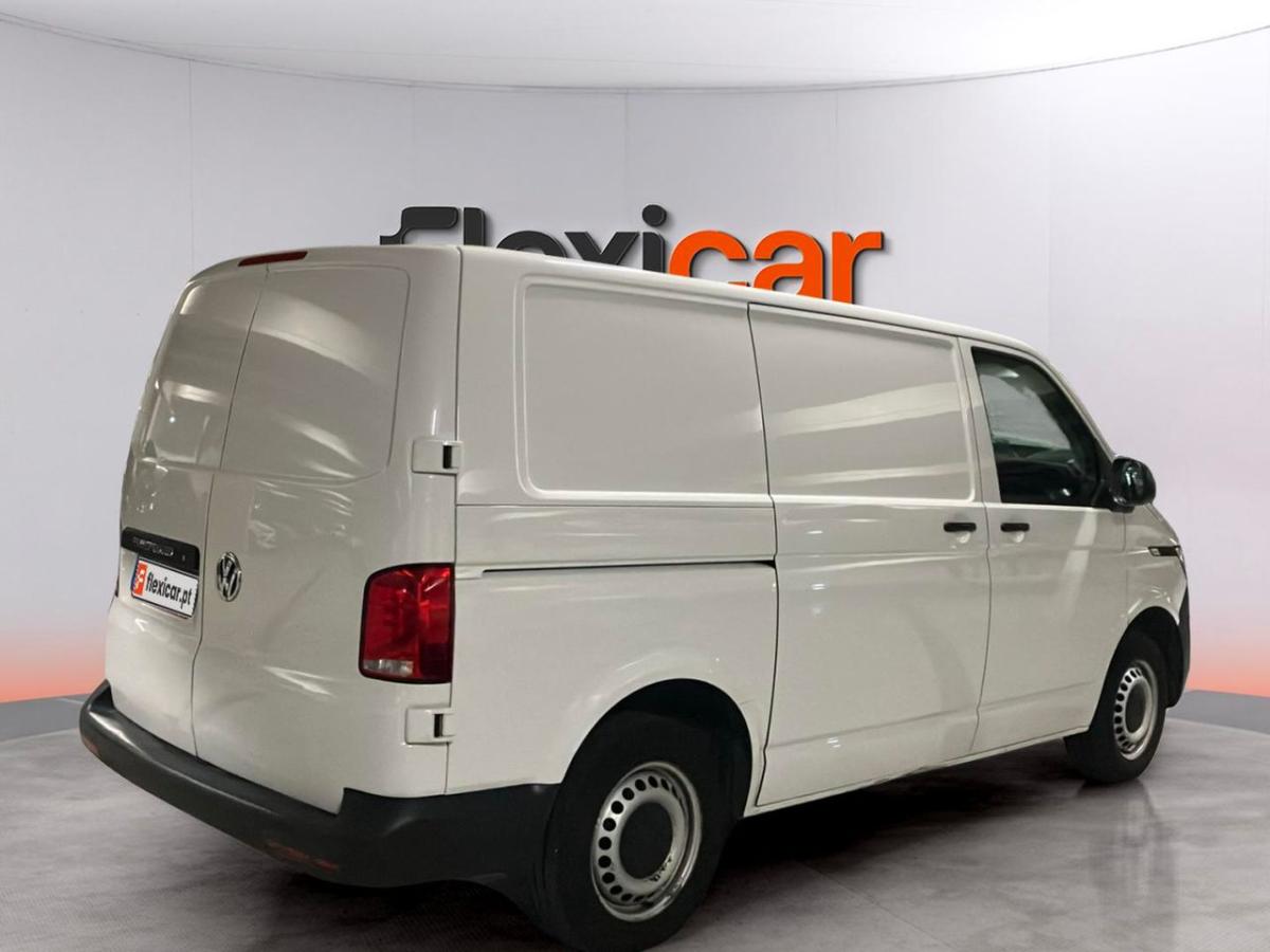 volkswagen-transporter-2021-diesel-1996cc