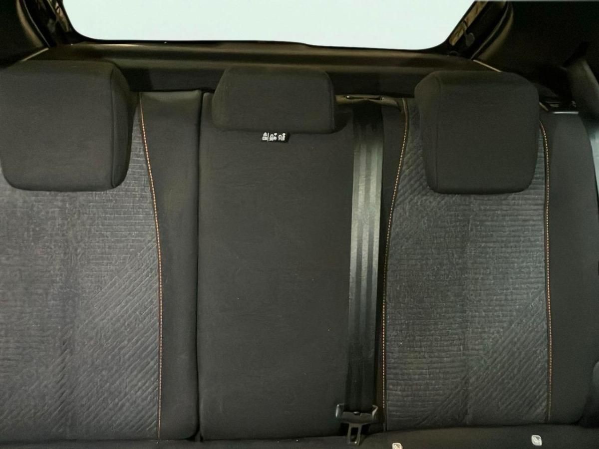 peugeot-208-2025-gasolina-1199cc
