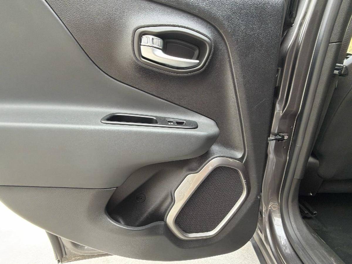 jeep-renegade-2018-diesel-1598cc