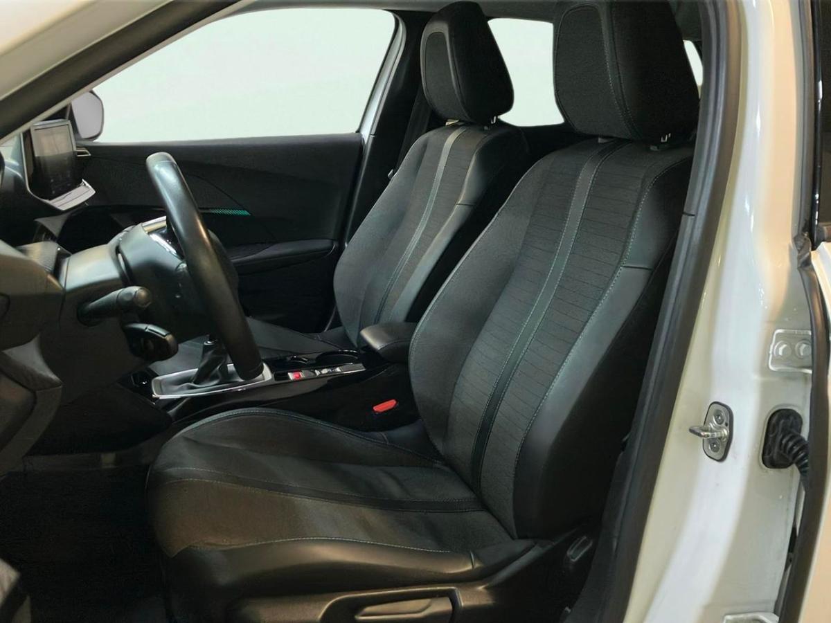 peugeot-2008-2022-gasolina-1199cc