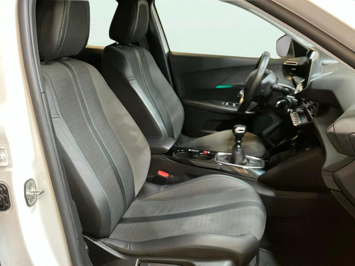 peugeot-2008-2022-gasolina-1199cc