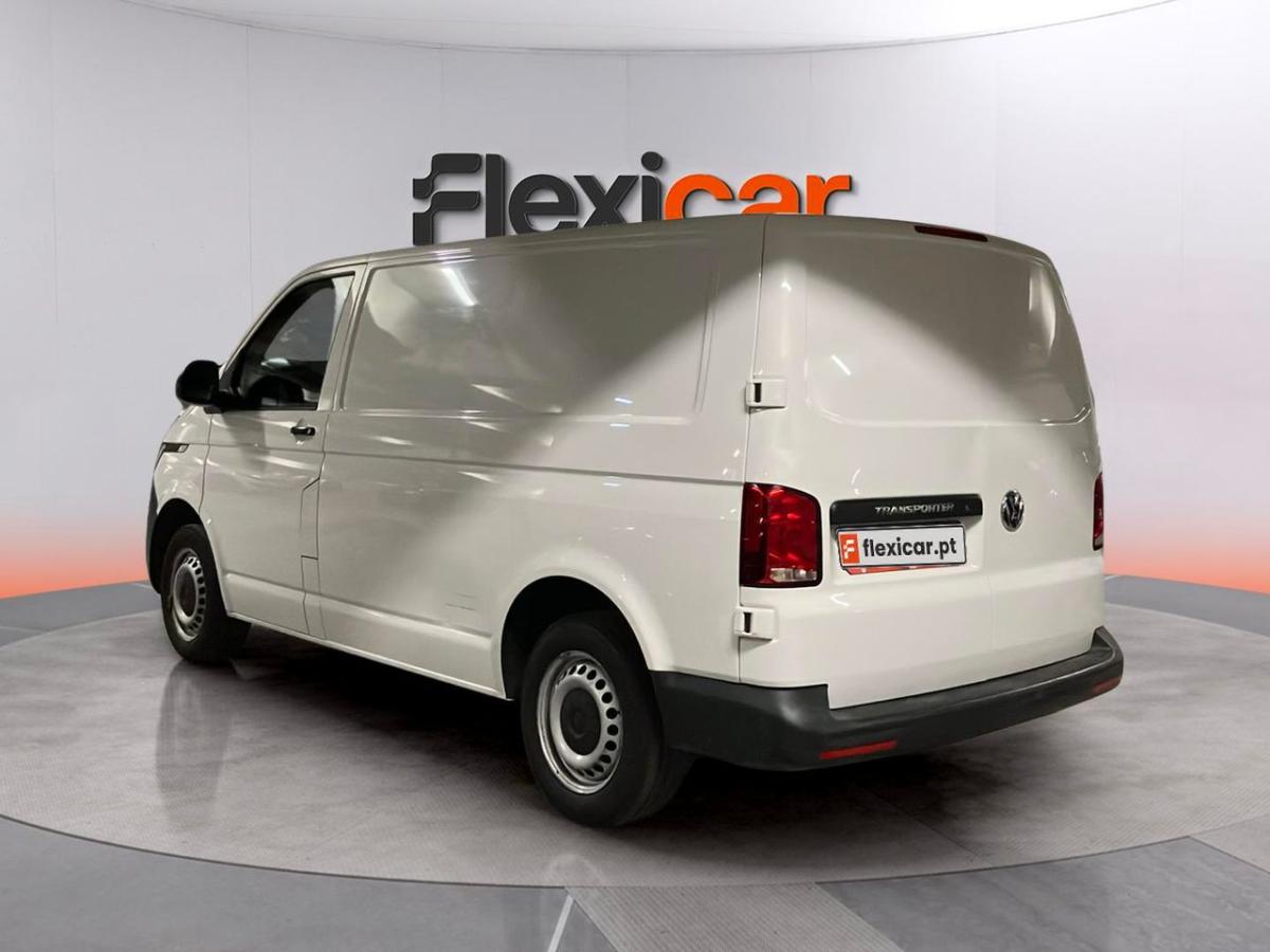 volkswagen-transporter-2021-diesel-1996cc