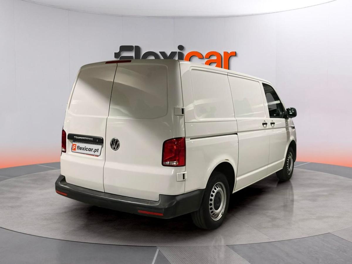 volkswagen-transporter-2021-diesel-1996cc