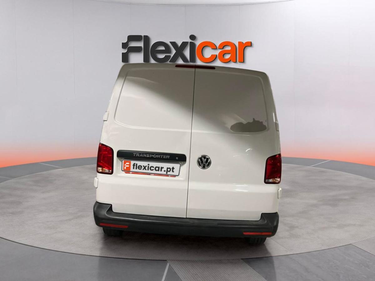 volkswagen-transporter-2021-diesel-1996cc