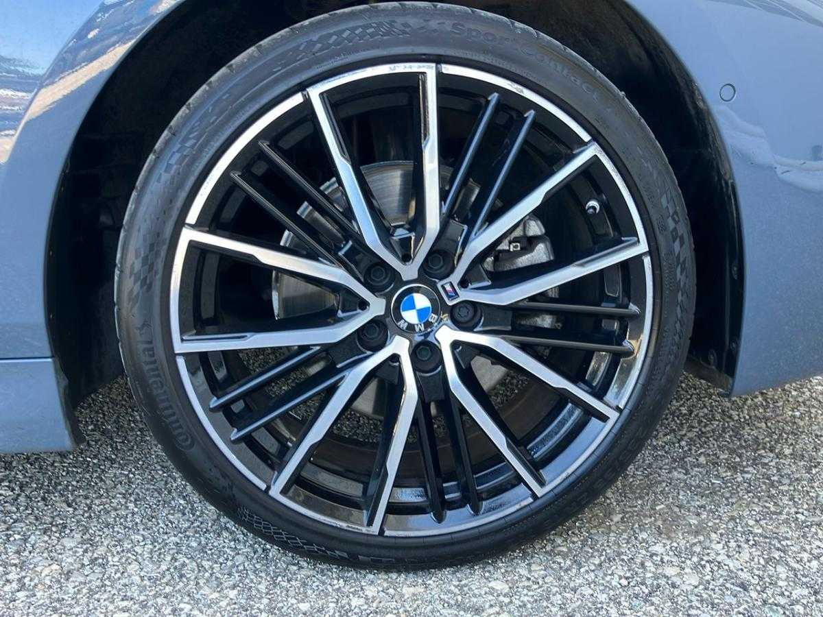bmw-serie-1-2024-gasolina-1499cc