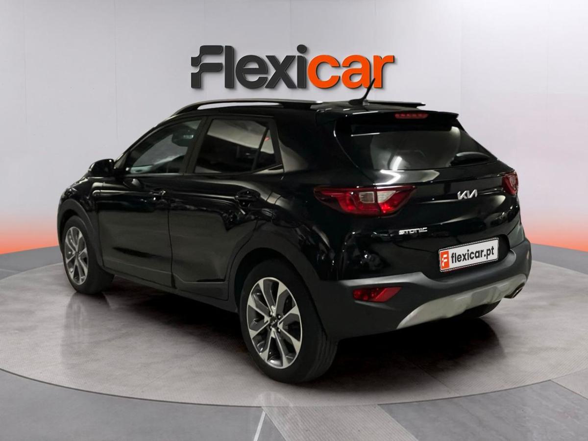 kia-stonic-2023-gasolina-998cc