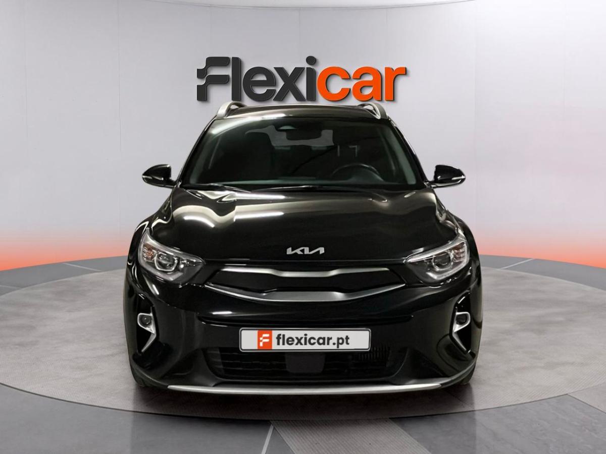 kia-stonic-2023-gasolina-998cc