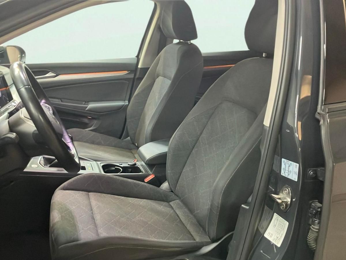 volkswagen-golf-2023-gasolina-999cc