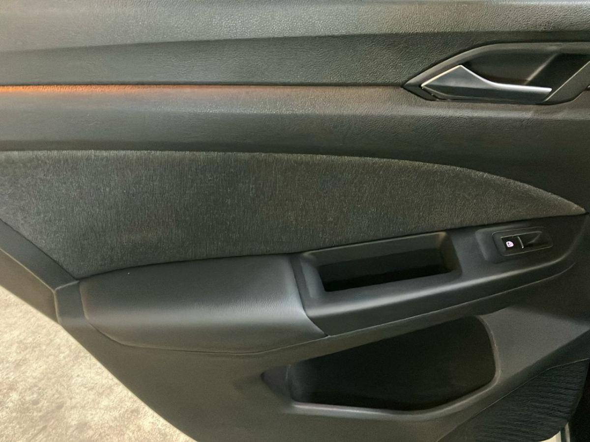 volkswagen-golf-2023-gasolina-999cc