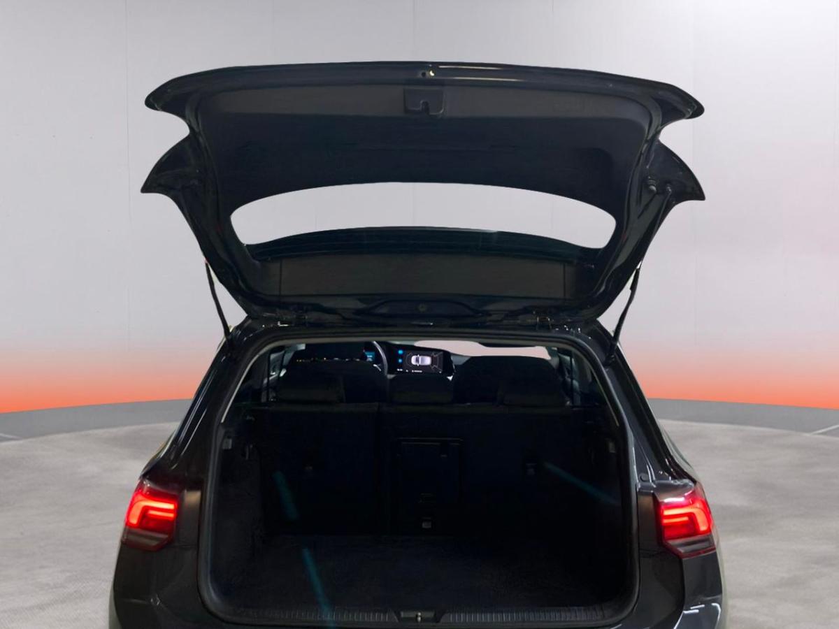 volkswagen-golf-2023-gasolina-999cc