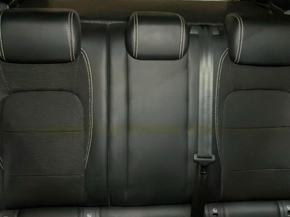jaguar-e-pace-2018-diesel-1999cc
