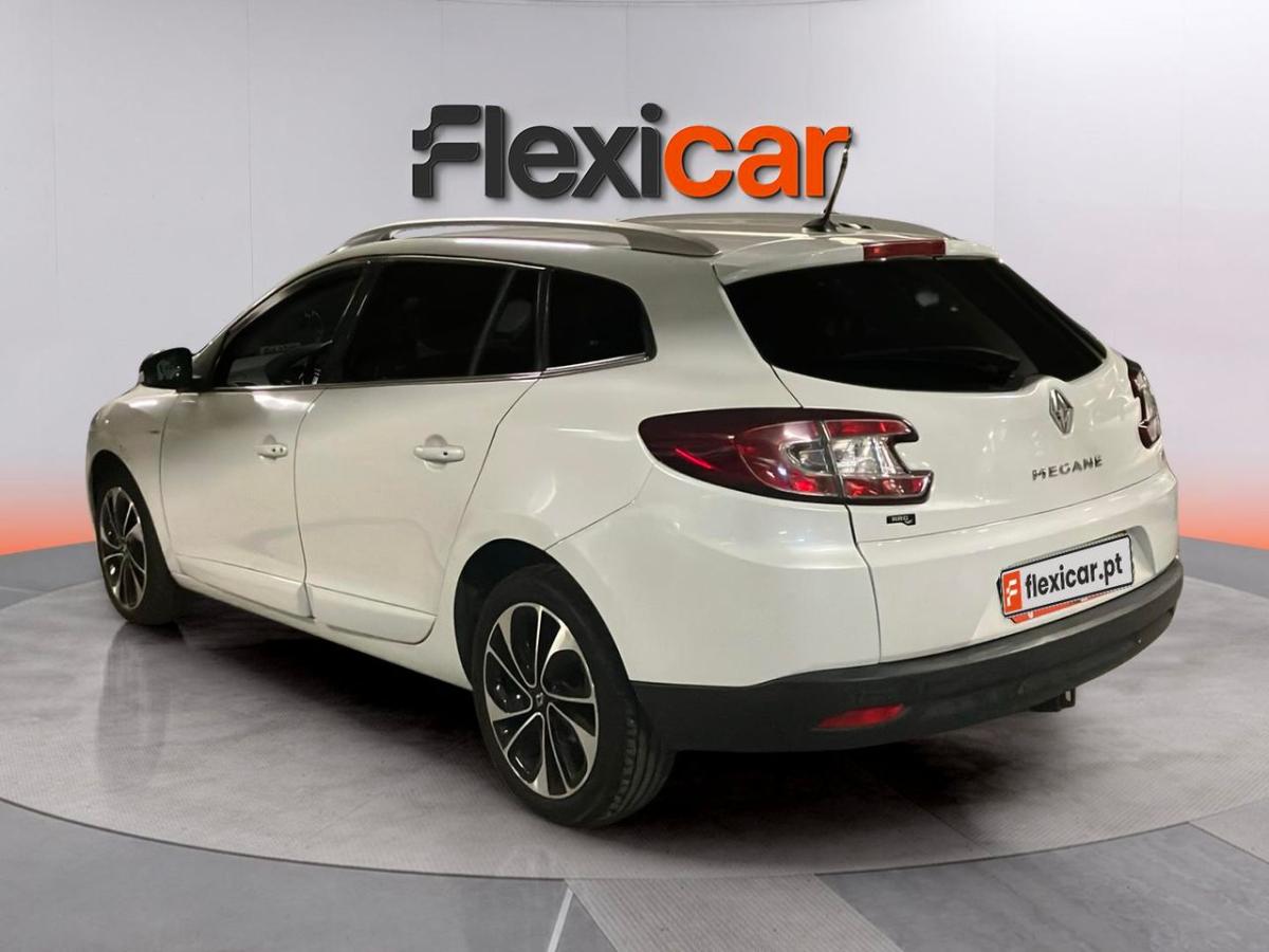 renault-megane-sport-tourer-2014-diesel-1498cc