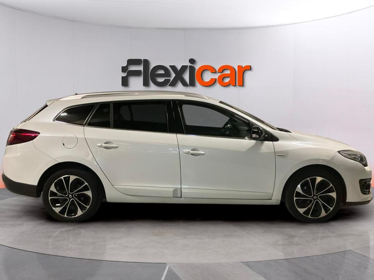 renault-megane-sport-tourer-2014-diesel-1498cc