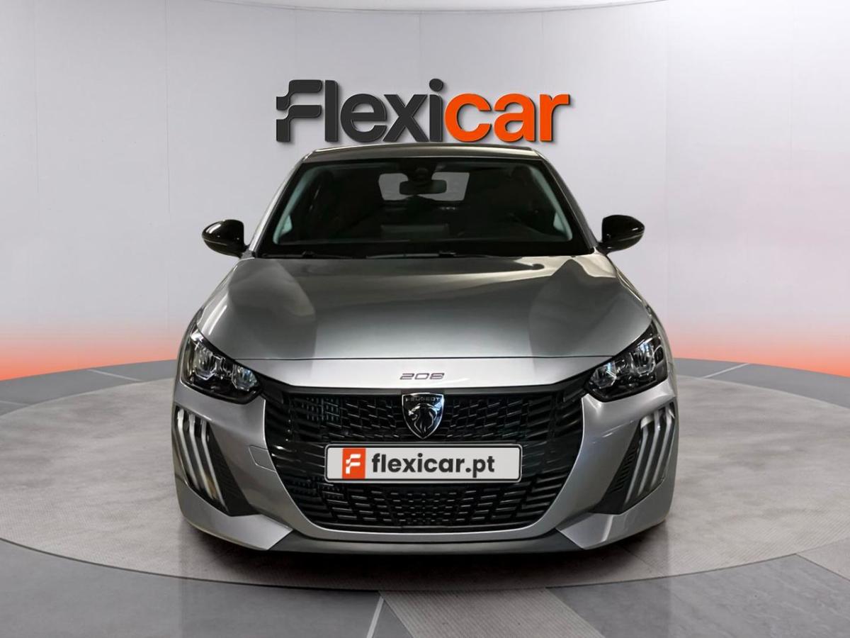 peugeot-208-2025-hibrido-a-gasolina-1199cc
