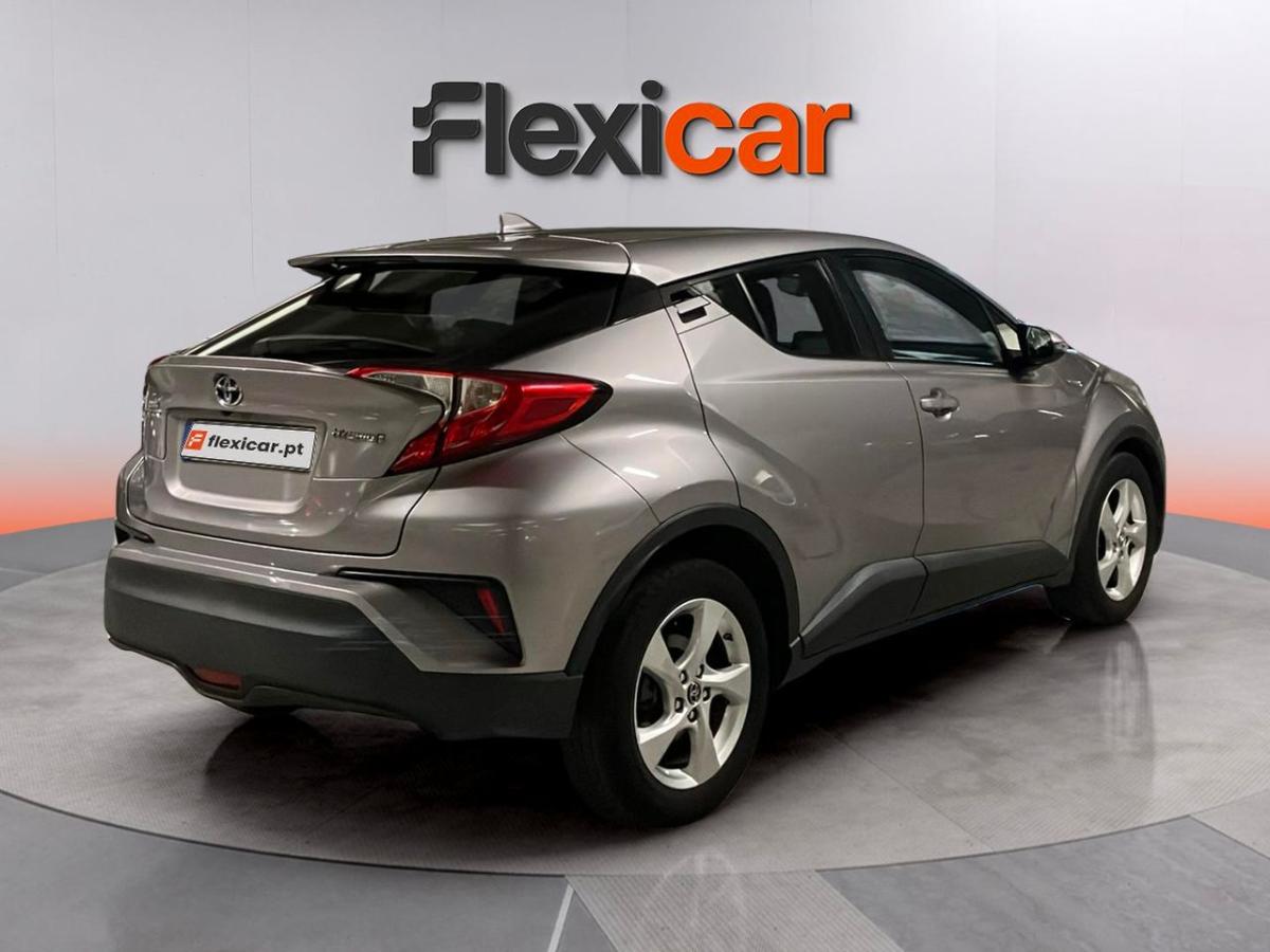 toyota-c-hr-2018-hibrido-a-gasolina-1798cc