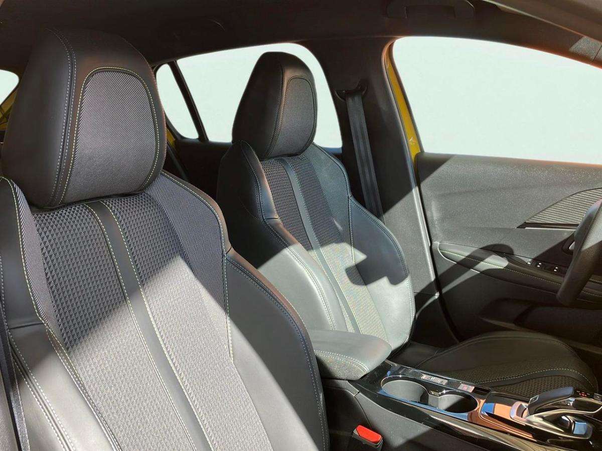 peugeot-208-2021-gasolina-1199cc