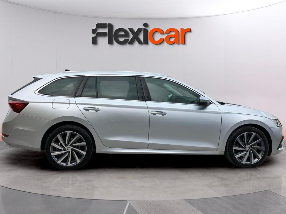skoda-octavia-break-2022-hibrido-a-gasolina-1395cc