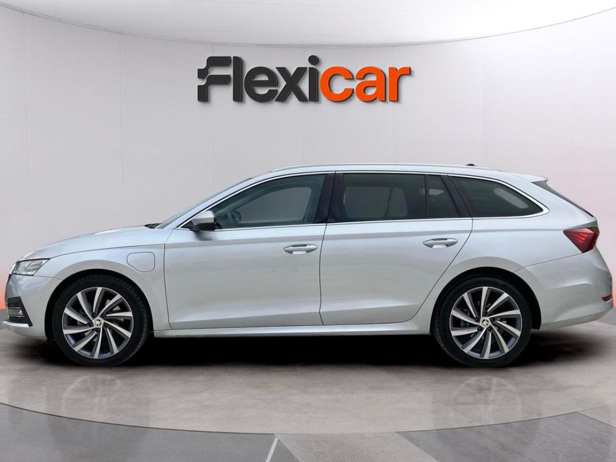 skoda-octavia-break-2022-hibrido-a-gasolina-1395cc