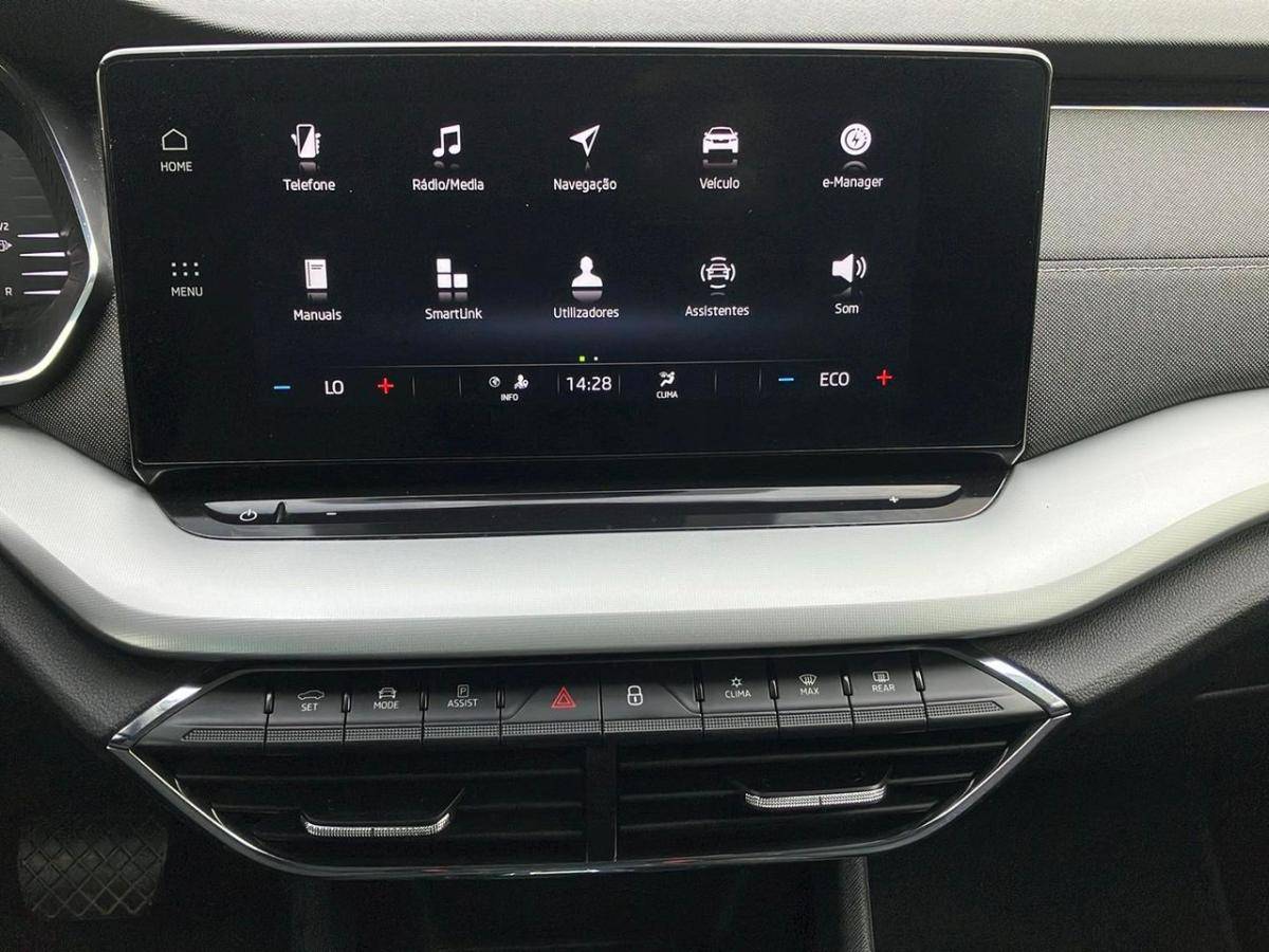 skoda-octavia-break-2022-hibrido-a-gasolina-1395cc