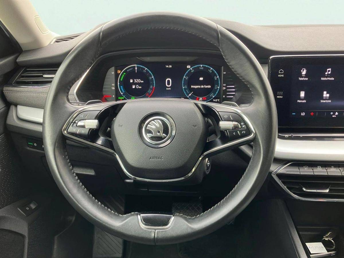 skoda-octavia-break-2022-hibrido-a-gasolina-1395cc