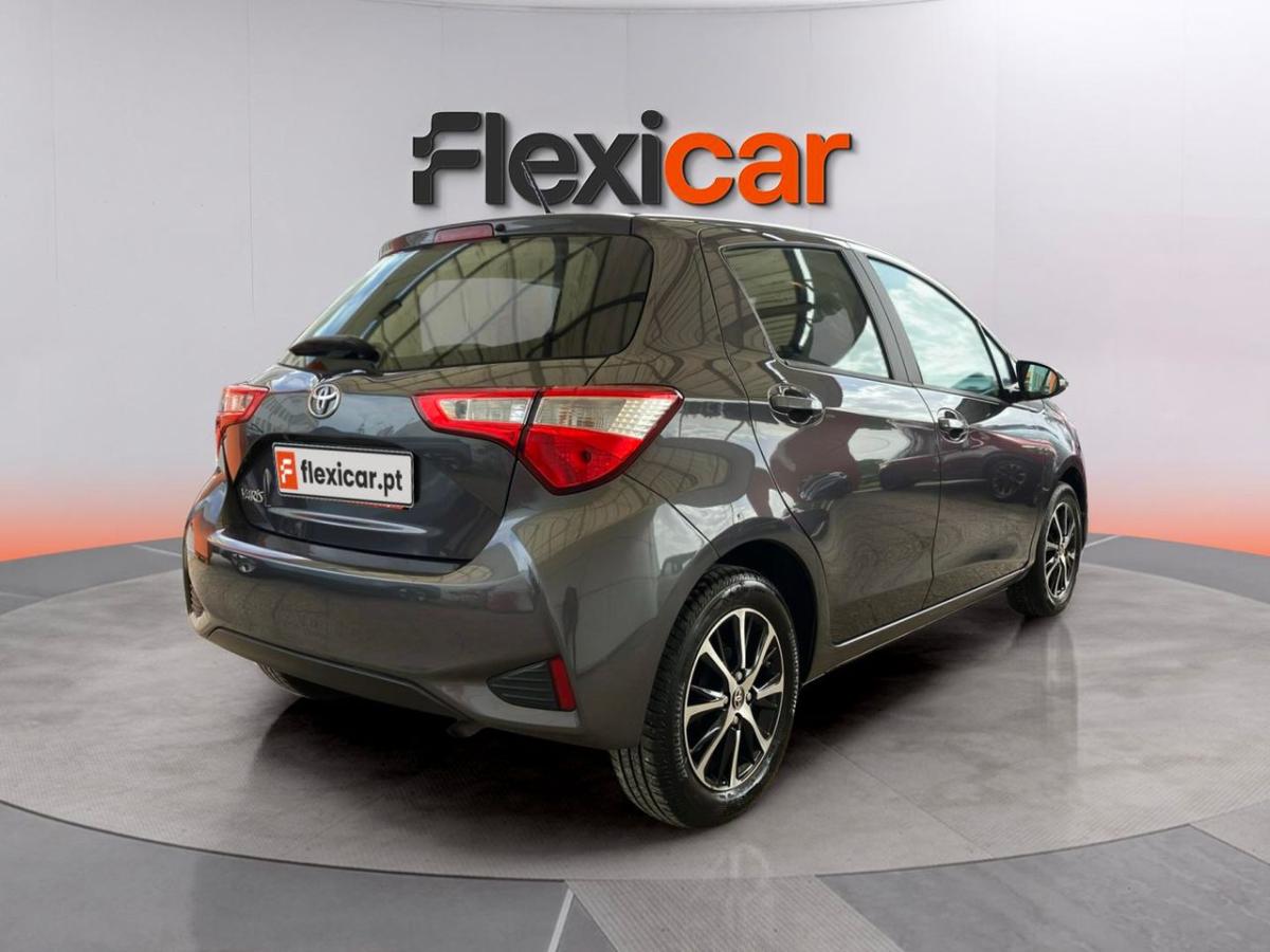 toyota-yaris-2021-gasolina-998cc