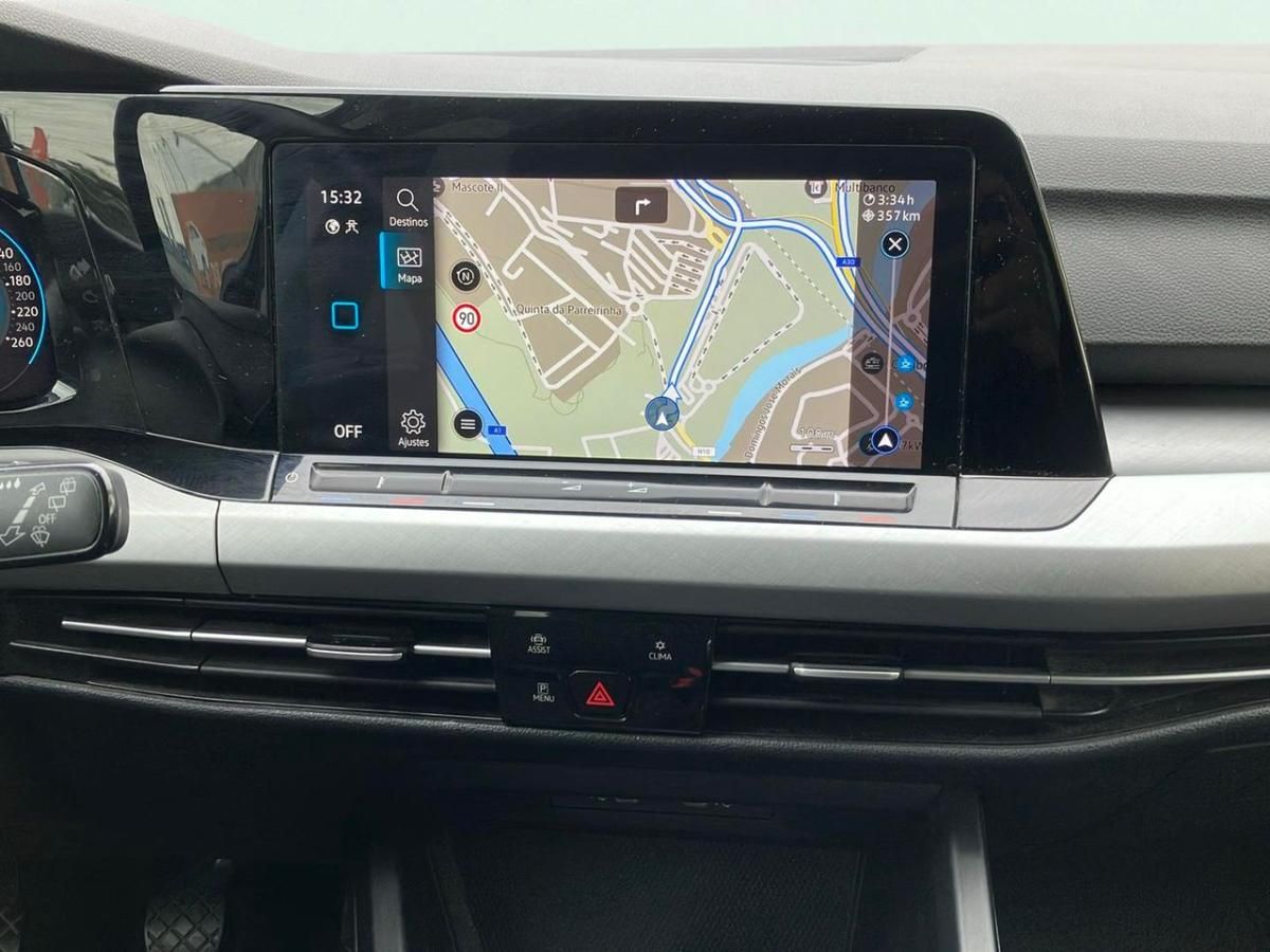 volkswagen-golf-2023-gasolina-999cc