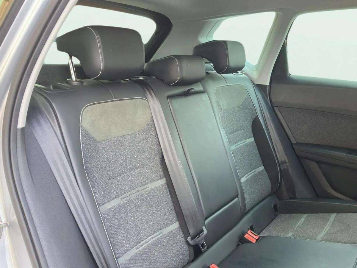 seat-ateca-2023-gasolina-1498cc
