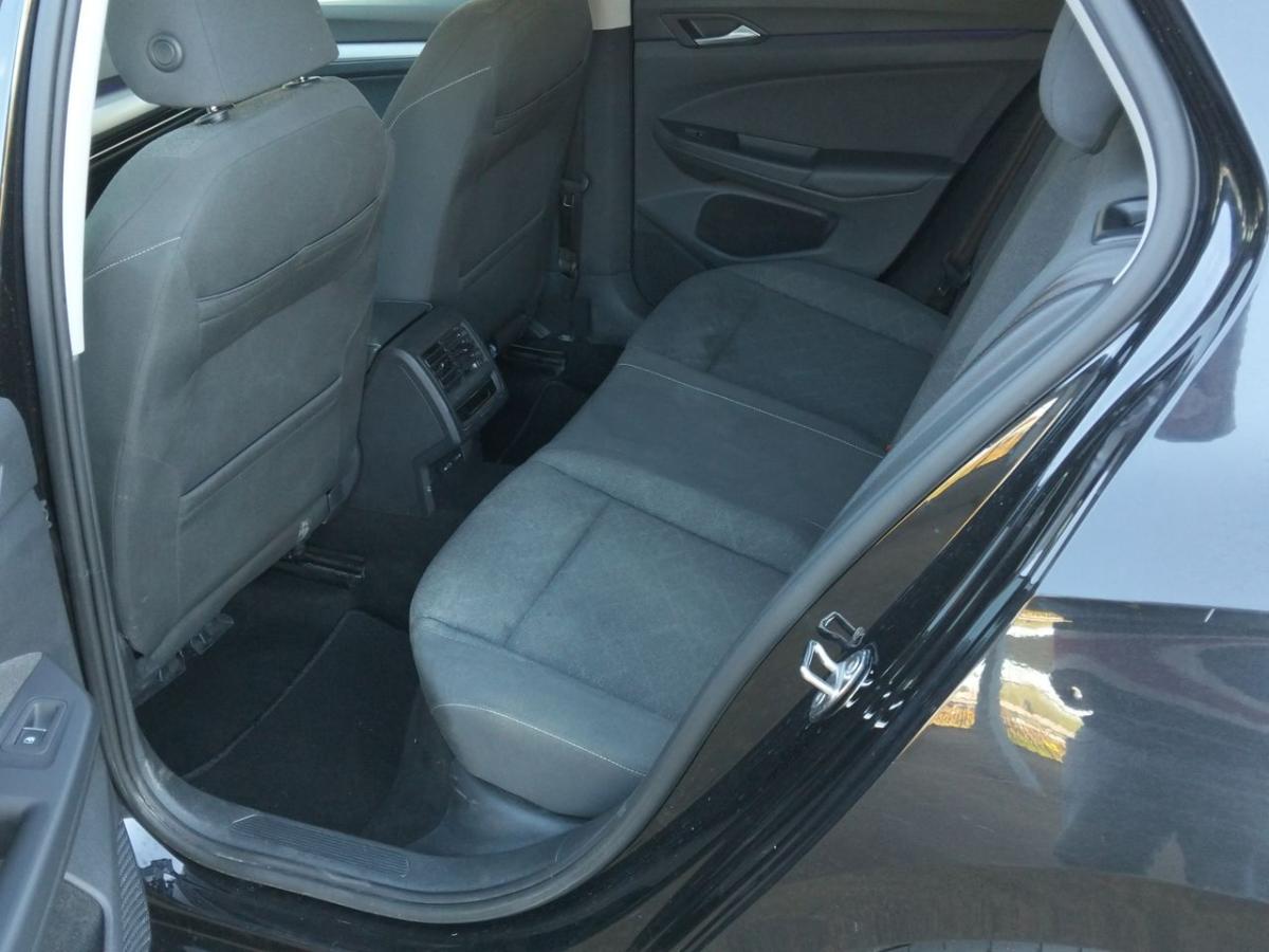 volkswagen-golf-2023-gasolina-999cc