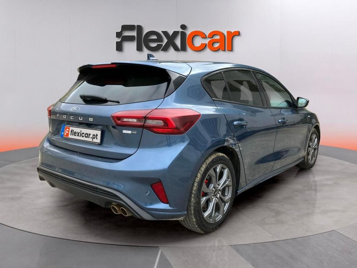 ford-focus-2023-hibrido-a-gasolina-998cc