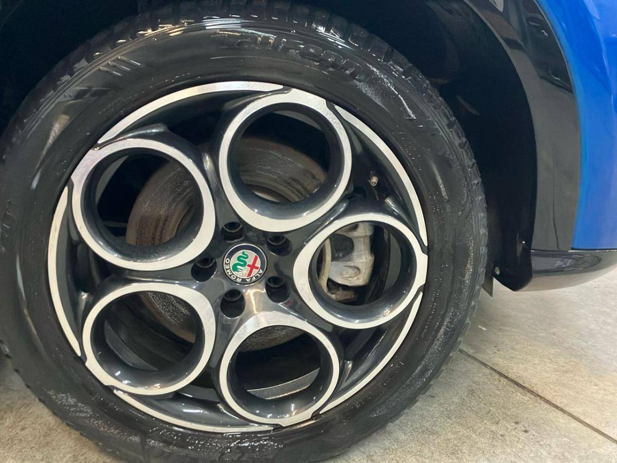 alfa-romeo-tonale-2023-hibrido-a-gasolina-1332cc