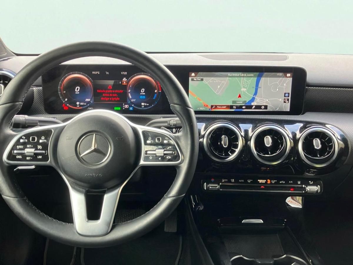 mercedes-benz-classe-a-2022-hibrido-a-gasolina-1332cc