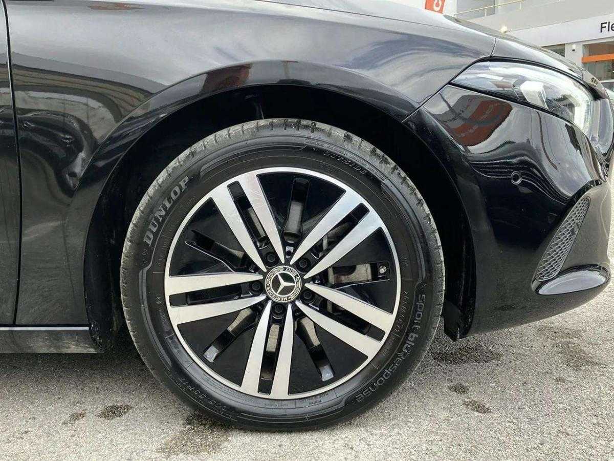 mercedes-benz-classe-a-2022-hibrido-a-gasolina-1332cc