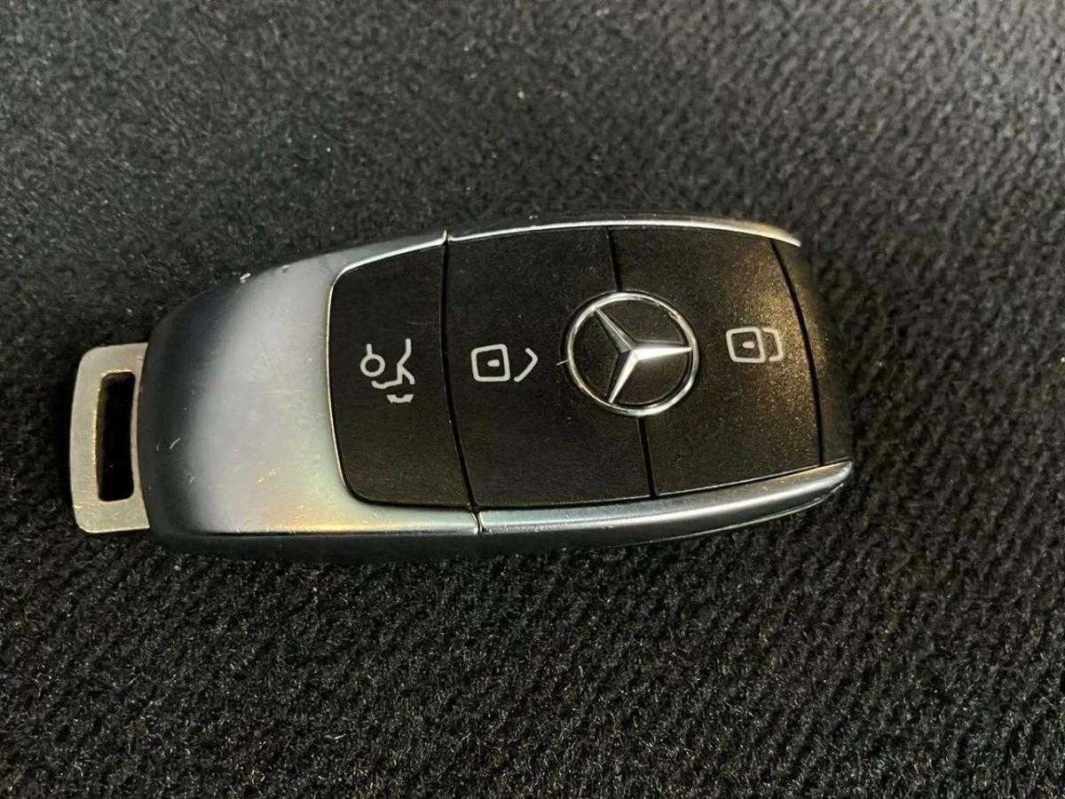 mercedes-benz-classe-a-2022-hibrido-a-gasolina-1332cc