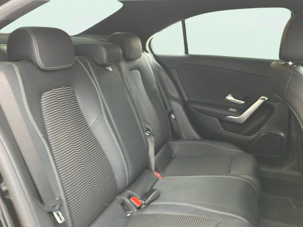mercedes-benz-classe-a-2022-hibrido-a-gasolina-1332cc