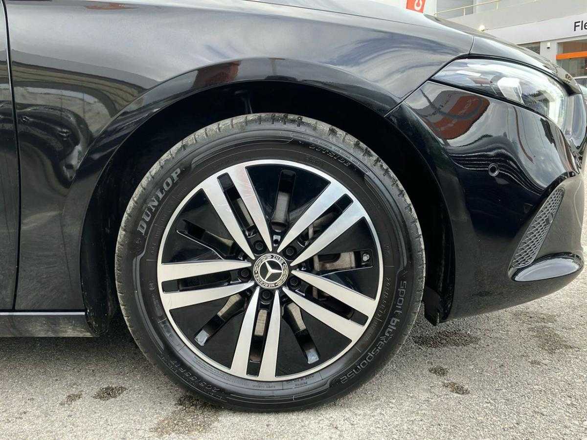 mercedes-benz-classe-a-2022-hibrido-a-gasolina-1332cc