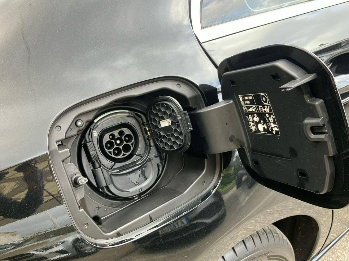 mercedes-benz-classe-a-2022-hibrido-a-gasolina-1332cc