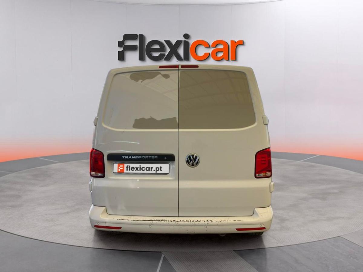 volkswagen-transporter-2021-diesel-1996cc