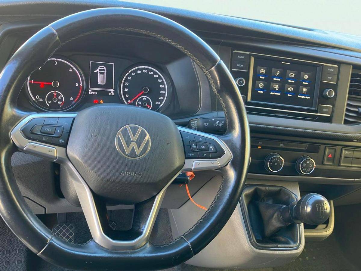 volkswagen-transporter-2021-diesel-1996cc