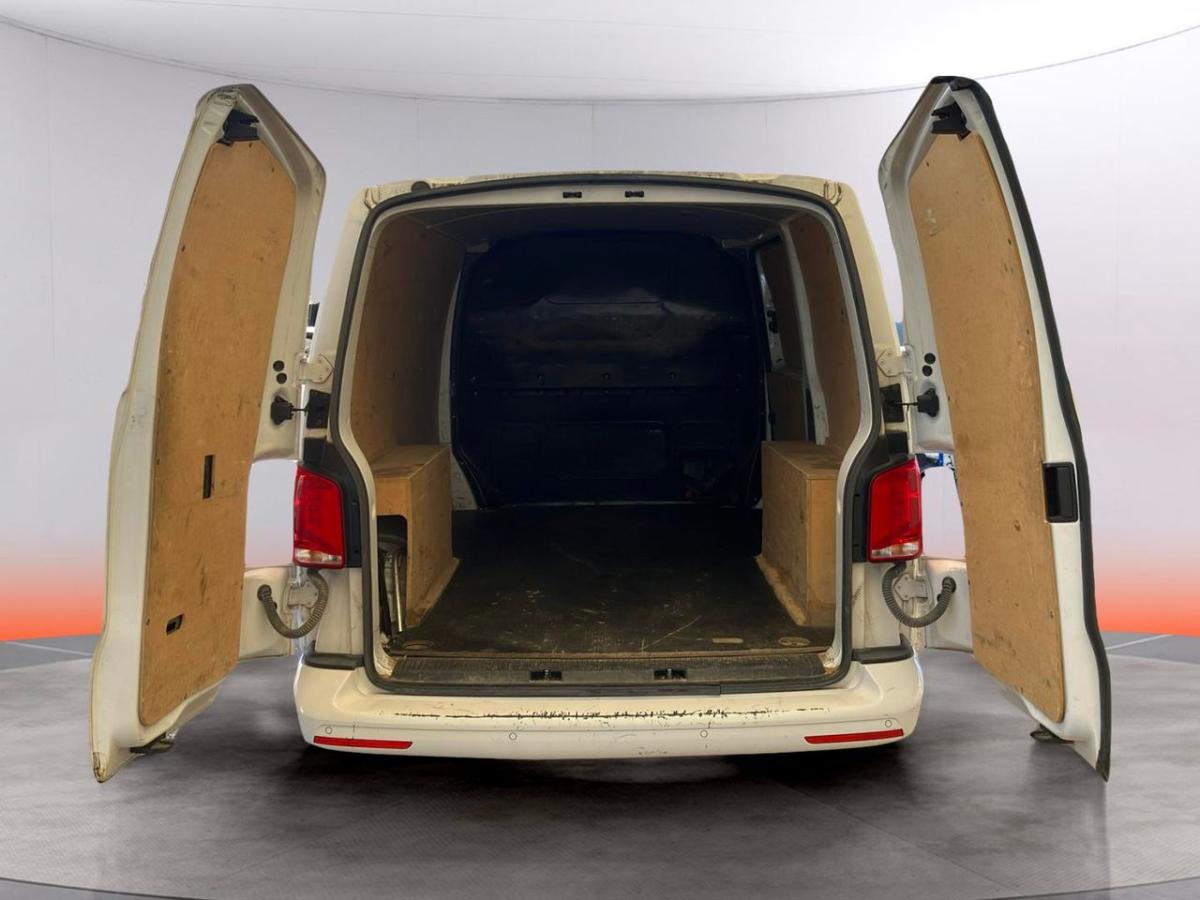 volkswagen-transporter-2021-diesel-1996cc