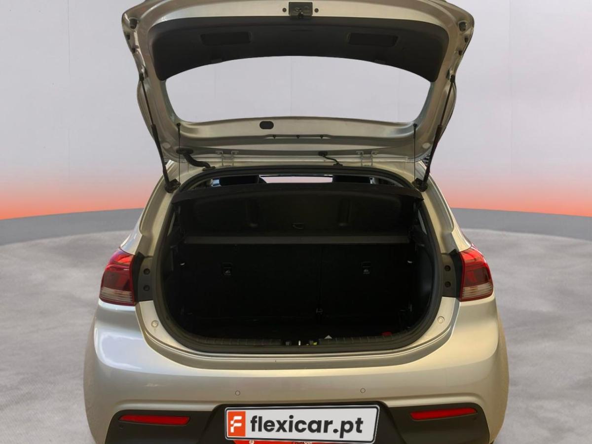 kia-rio-2022-gasolina-998cc