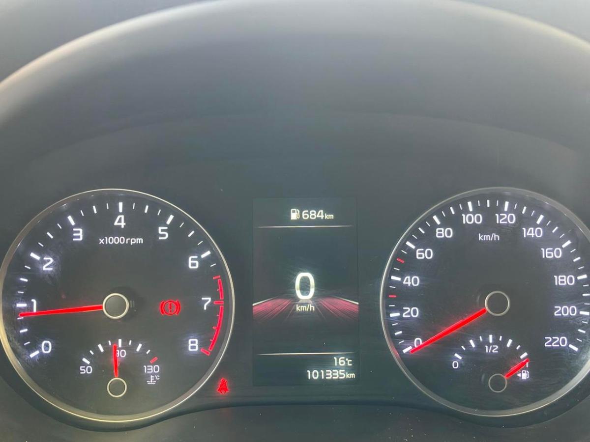 kia-rio-2022-gasolina-998cc