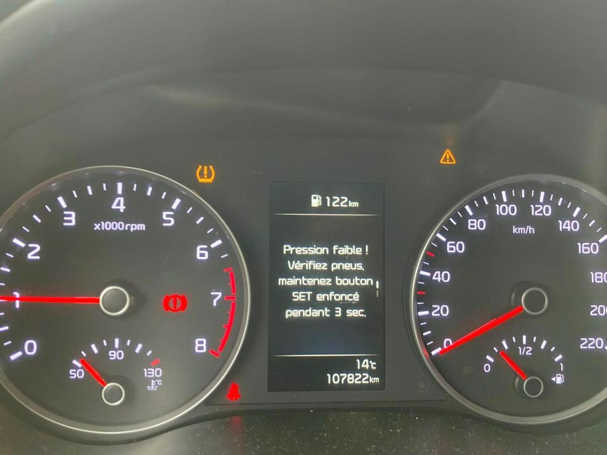 kia-rio-2022-gasolina-998cc