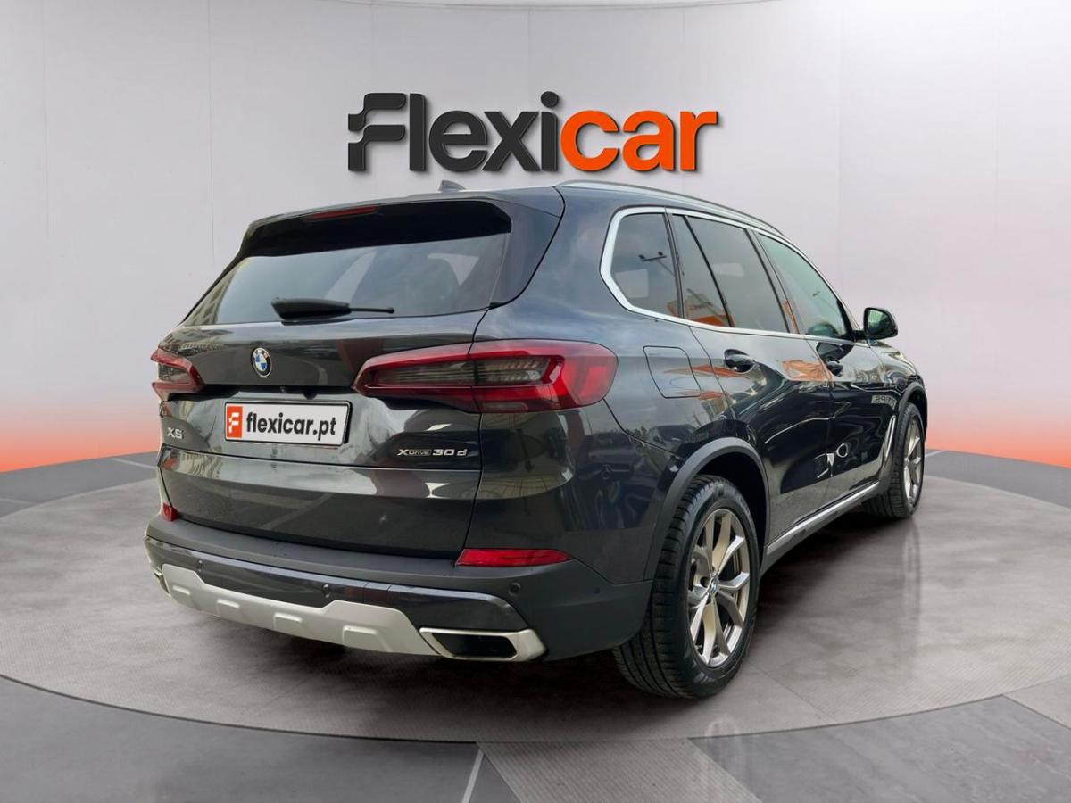bmw-x5-2021-diesel-2993cc