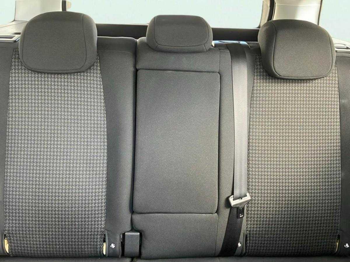 peugeot-308-sw-2019-diesel-1499cc