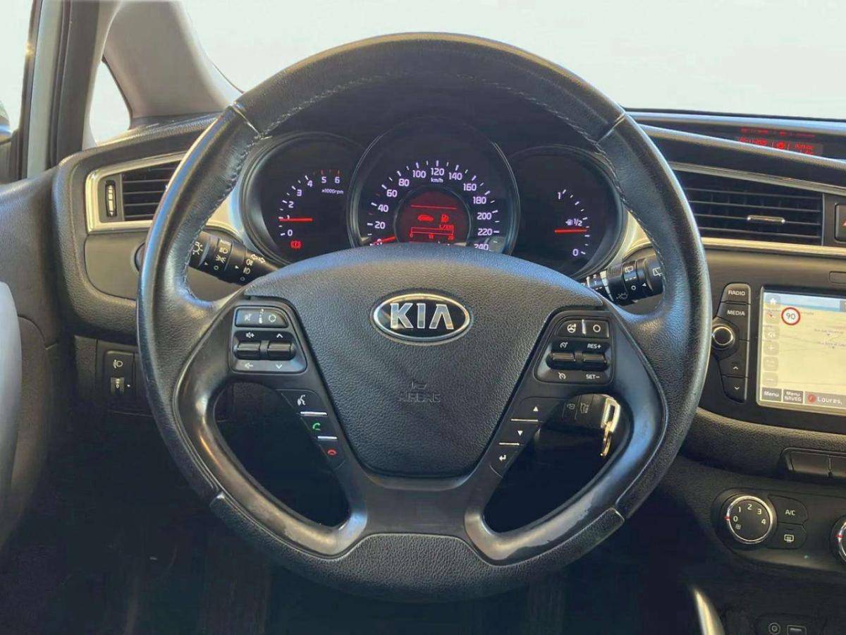 kia-ceed-sw-2017-diesel-1396cc