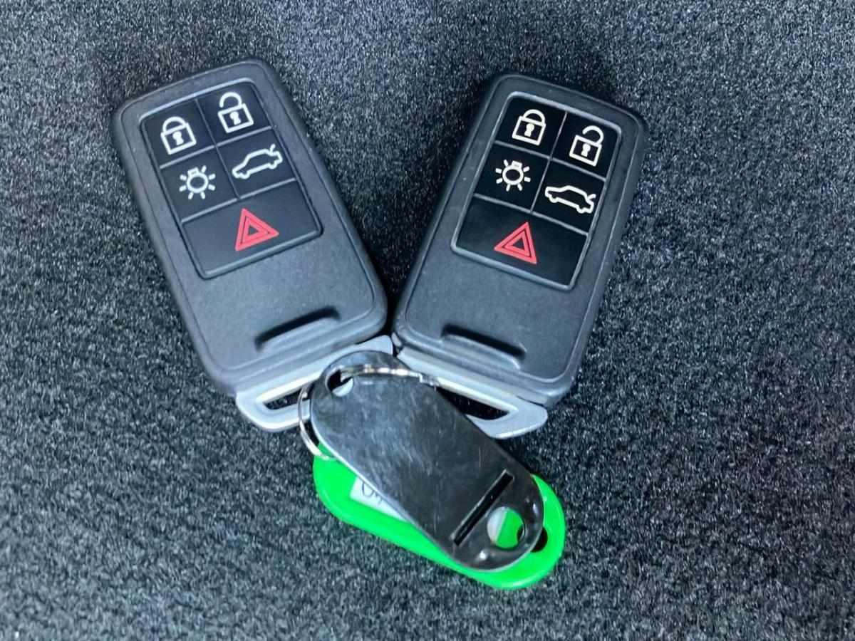 volvo-v40-2019-gasolina-1498cc