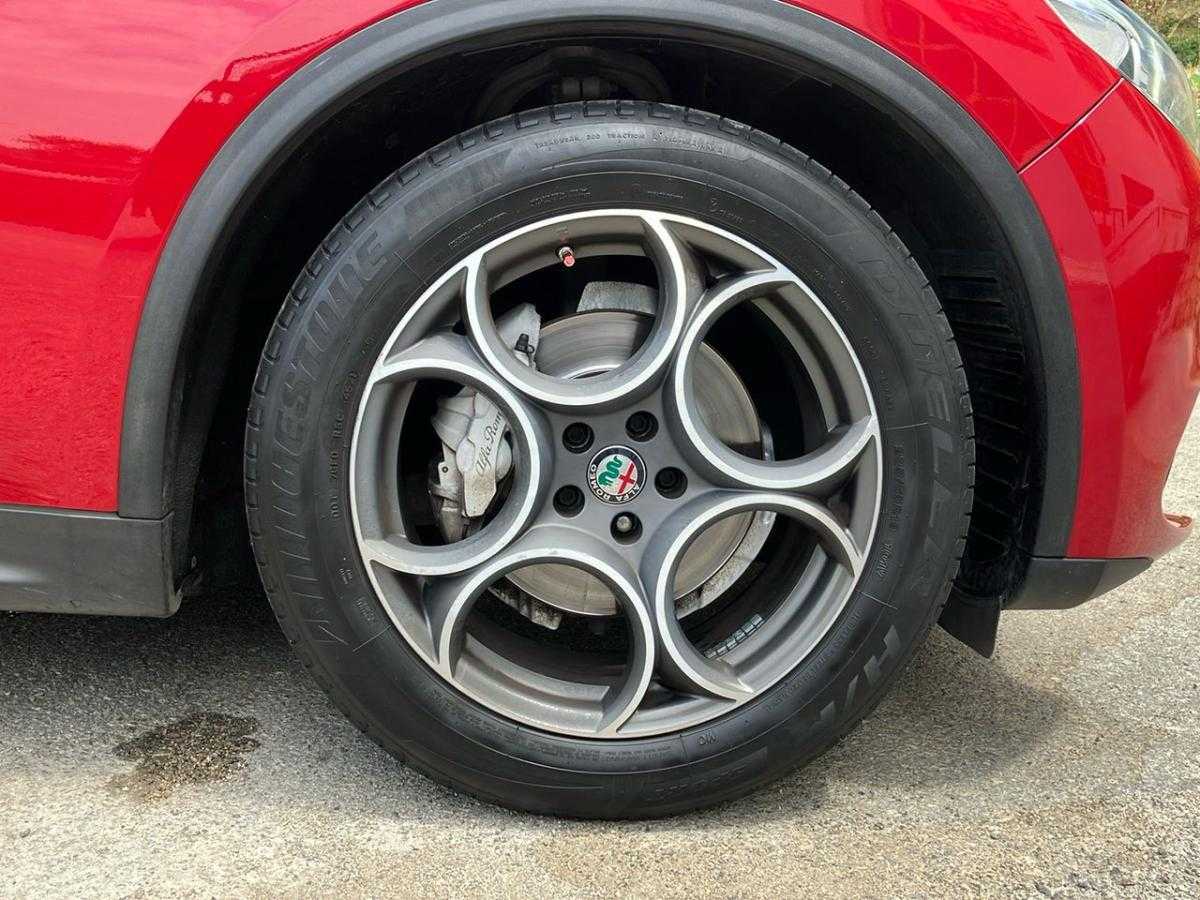 alfa-romeo-stelvio-2018-diesel-2143cc
