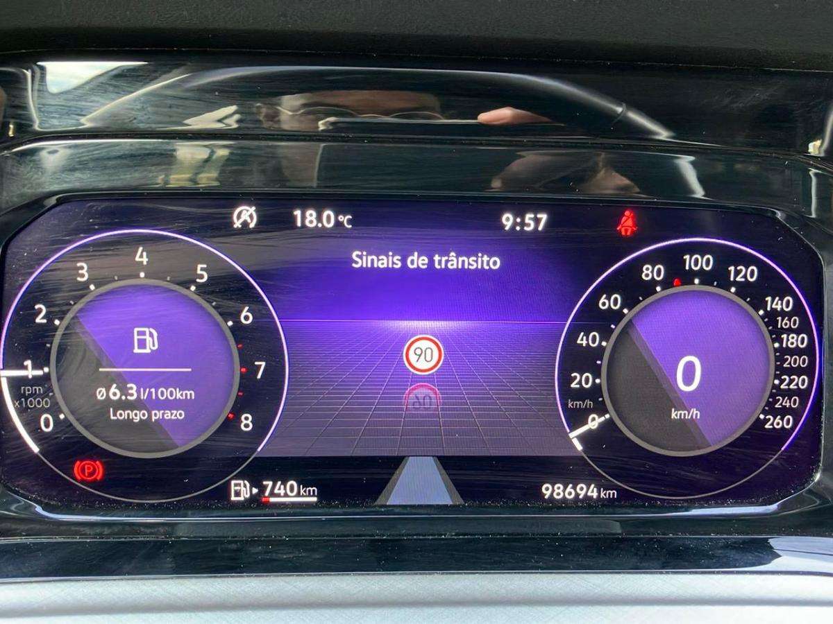 volkswagen-golf-2023-gasolina-999cc